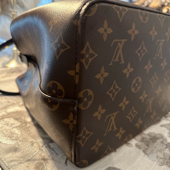 🎀SOLD🎀 Louis Vuitton NéoNoé MM - Picture 6 of 7